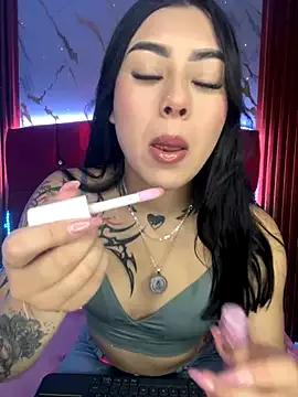 emily_22x on StripChat