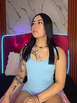 emily_22x — Doggy style 