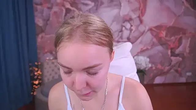 EmilySunshineS on StripChat