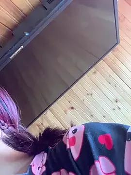 Emilyy-18 — Freechat on StripChat