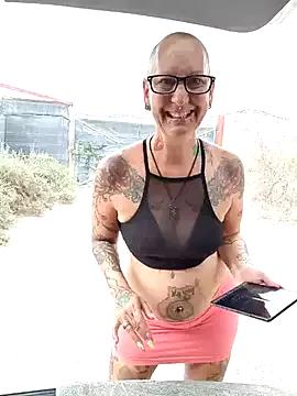 Emma_Milf25 on StripChat