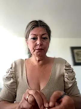 emma_tour — Show squirt