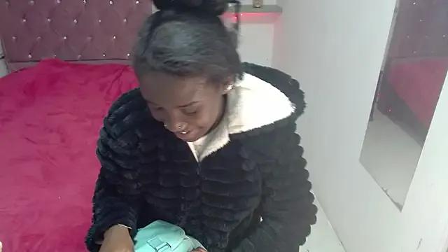 emyfuckhard on StripChat