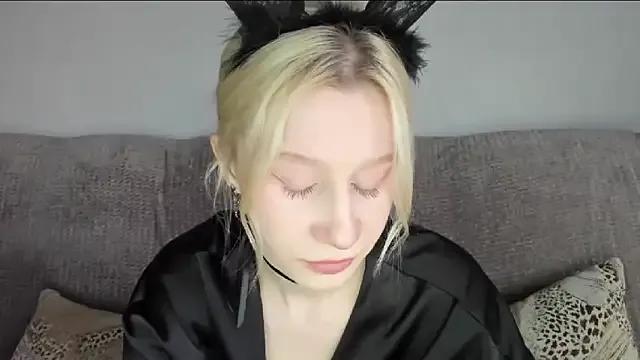 EnigmaSee on StripChat