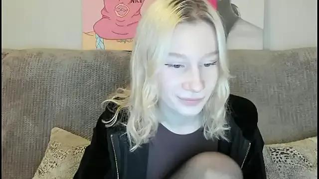 EnigmaSee on StripChat