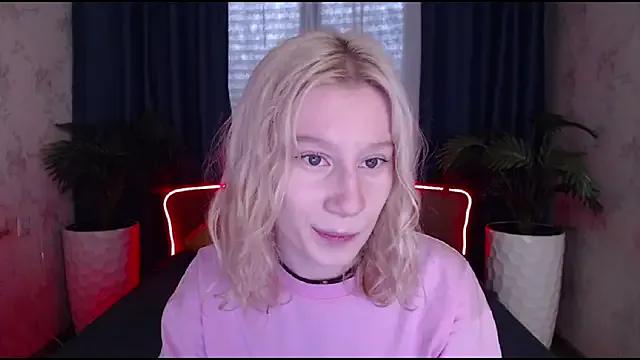 EnigmaSee on StripChat