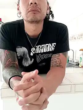 ErosyVenus69 on StripChat