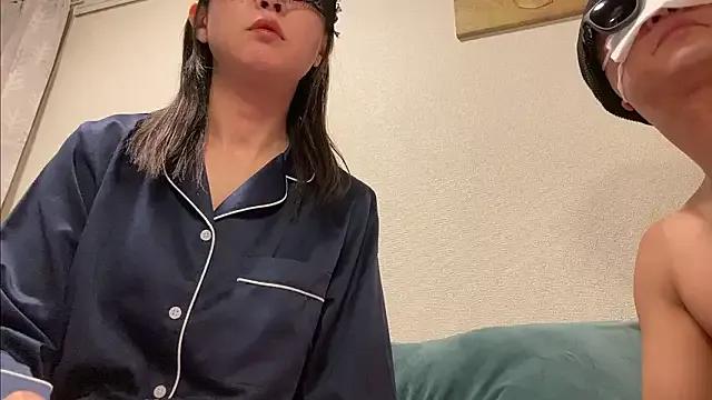 eru2025 on StripChat