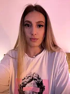 Eva_Ryen on StripChat