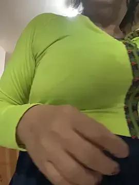 eva_sexx69 — show de tetas con aceite