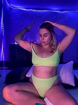 Evaaa_Babiesss on StripChat