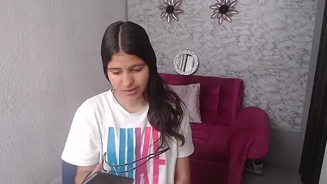 Evagirl69 on StripChat