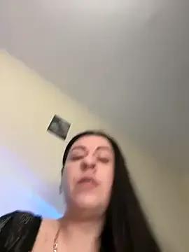 Evelinia on StripChat