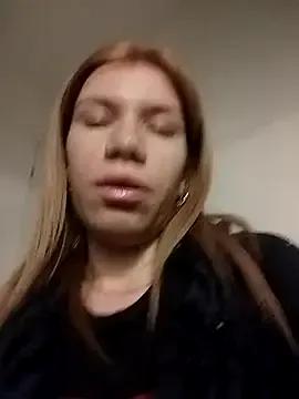 EvyLure on StripChat