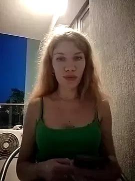 EvyLure on StripChat