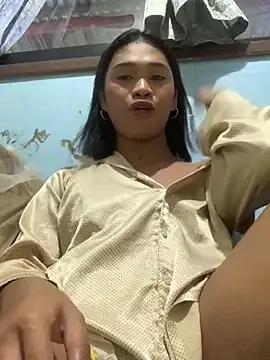 Exotic_alyssa69 on StripChat