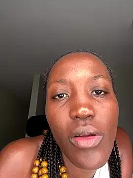 Fanclubbbbb on StripChat