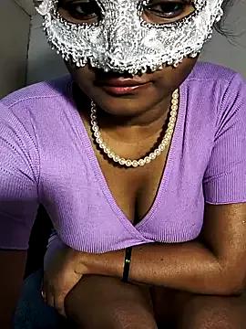 FANTASY_QUEEN_07 on StripChat