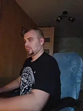 Foxyshaved on StripChat