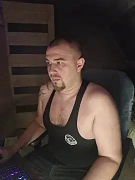 Foxyshaved on StripChat