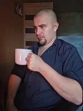 Foxyshaved on StripChat