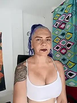freyadevil333 on StripChat