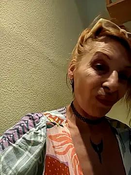 FrozenWaffle's avatar