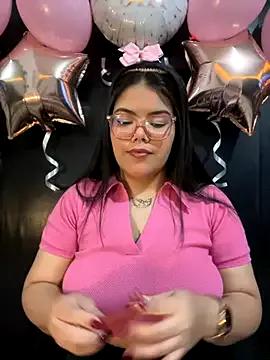 GabrielleMarsh1 — Show boobs 