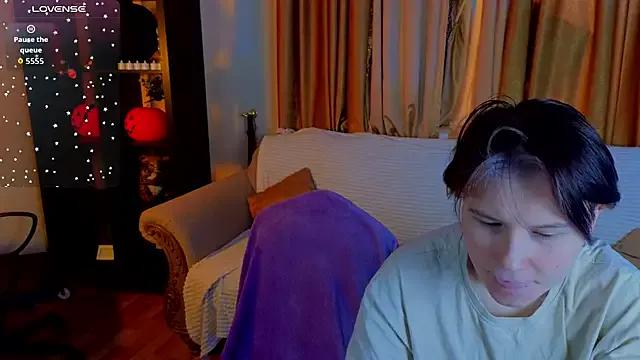 Girls_Fingers on StripChat