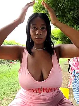 HanaThompson on StripChat