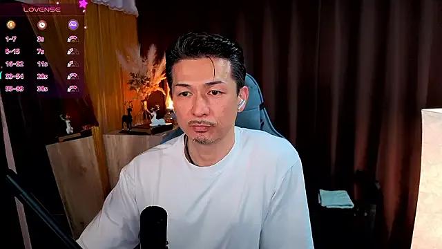 HARU_STRIKE on StripChat