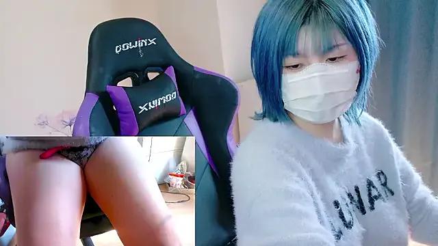 hazuki_8008 on StripChat