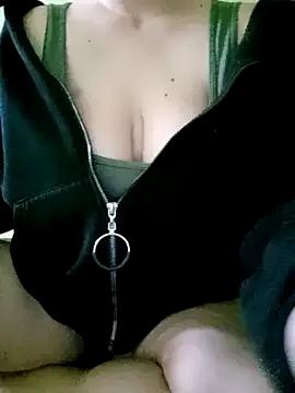 Helga_Moon on StripChat