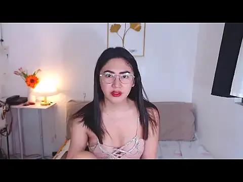 HermoSa_Christine on StripChat