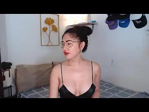 HermoSa_Christine on StripChat