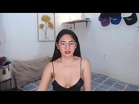 HermoSa_Christine on StripChat