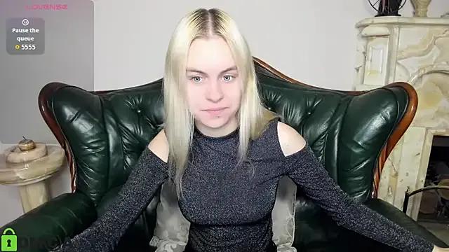 HillEva on StripChat