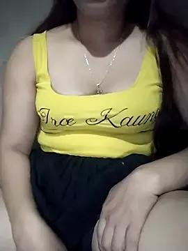 hinakaka on StripChat