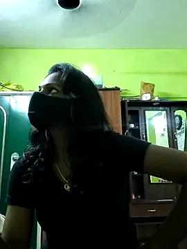 Honey_rosetamil on StripChat