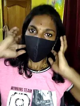 Honey_rosetamil on StripChat