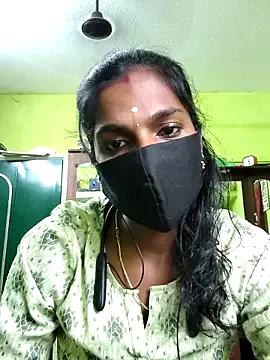 Honey_rosetamil on StripChat