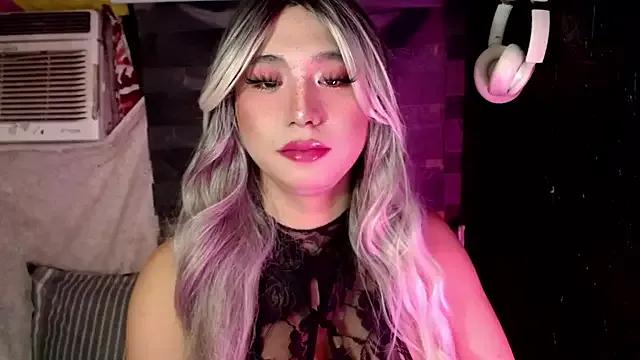 HoresCOCKLUCY on StripChat