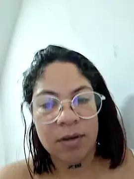 hornny_cougar on StripChat