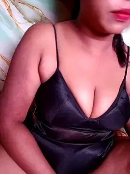 hornyzinia123 on StripChat