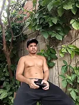 hotboys1924 on StripChat