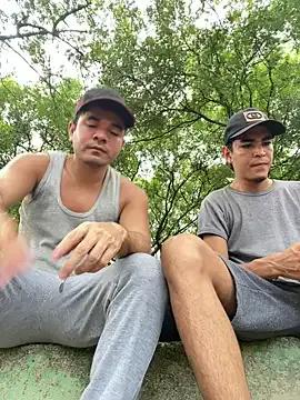 hotboys1924 on StripChat