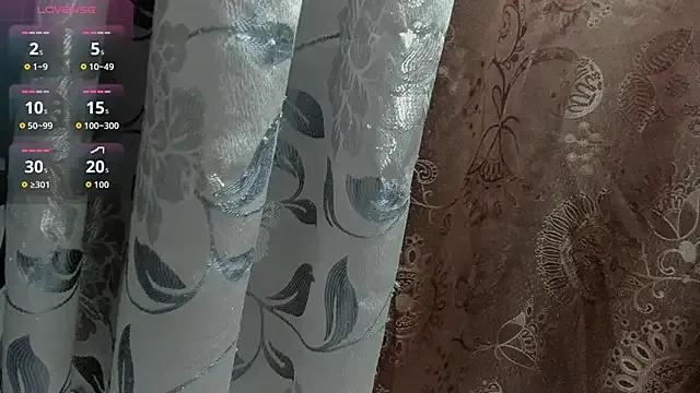 iamCharlotte19 on StripChat