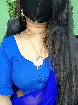 Idhika-Paul on StripChat