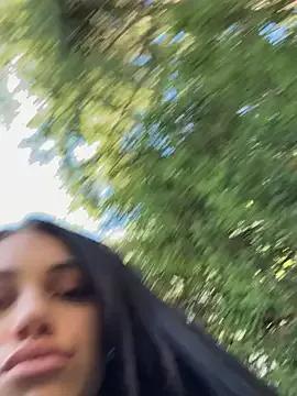 ilariea_girl on StripChat