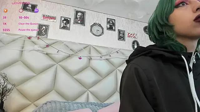 Im_gaia on StripChat